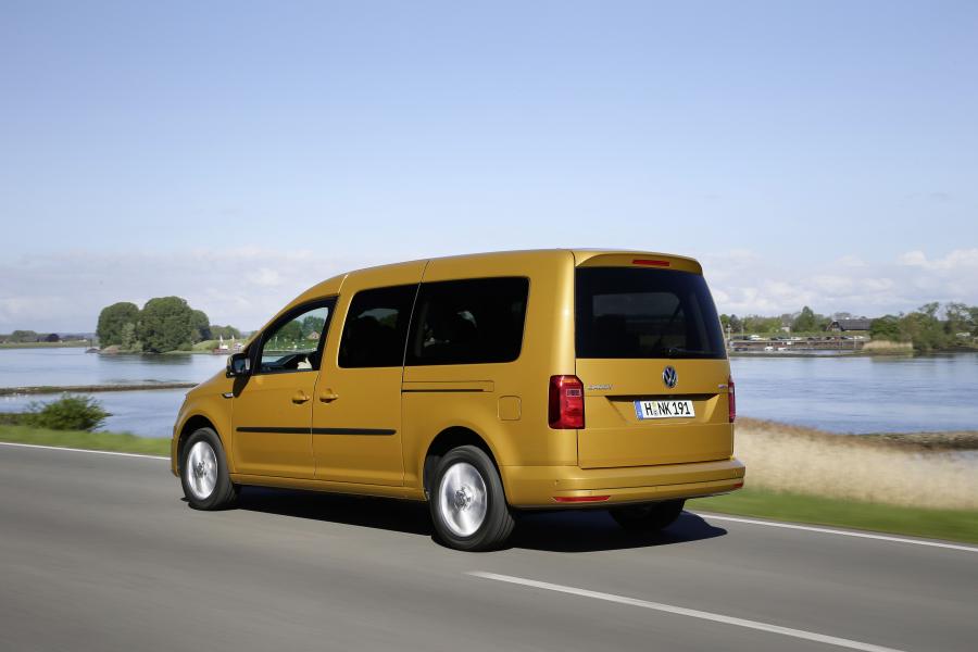  Volkswagen Caddy Maxi Highline BlueMotion TGI 2016 года  (WW) (фото 5 из 10)